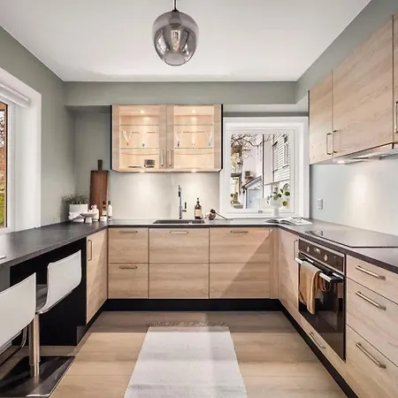 Dinbnb L Family Dream L 400m To Floien L Cozy Terrace Bergen