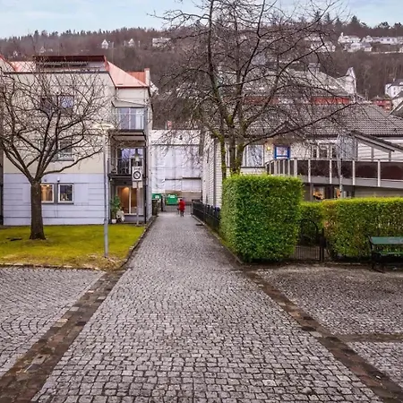 Dinbnb L Family Dream L 400m To Floien L Cozy Terrace Apartment Bergen